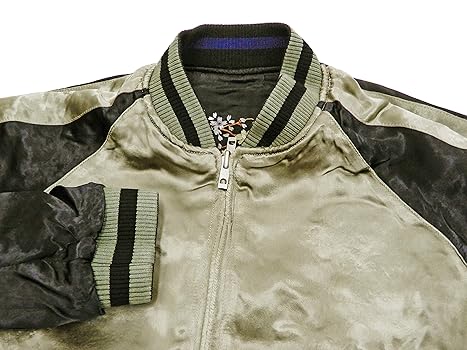 【希少　早い者勝ち！！】　【大特価】visvim スカジャン 黒白 日本製 楽天市場】絡繰魂 URUSHI 漆黒 龍 三日月 刺しゅう リバーシブル